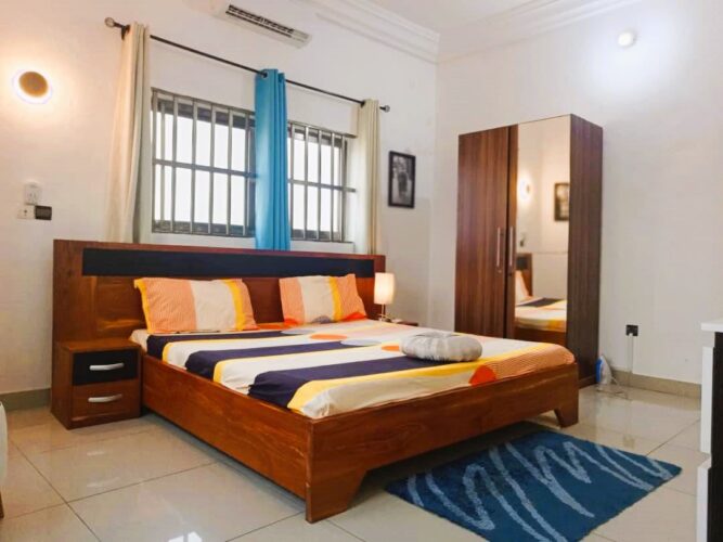 1 Chambre salon meublé à Cadjèhoun