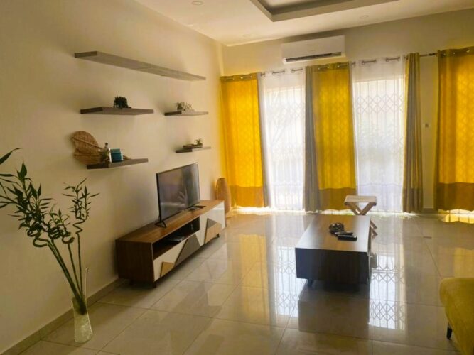 Appartement 3 chambres meublées Fidjrossè plage