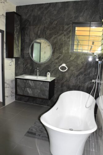 Luxueuse villa meublée Fidjrossè_8