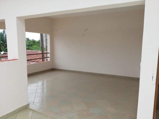 Villa 3 chambres meublées Fidjrossè