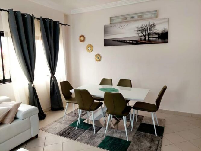 Villa 3 chambres meublées Fidjrossè